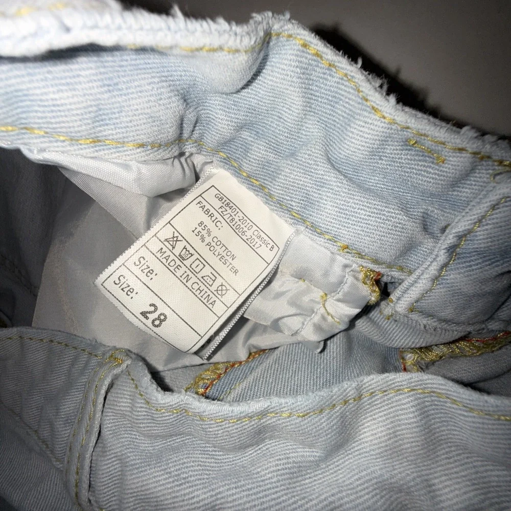 Mens Light Blue Denim Jeans With Red Bat & Skeleton Print Size 28 Streetwear‎